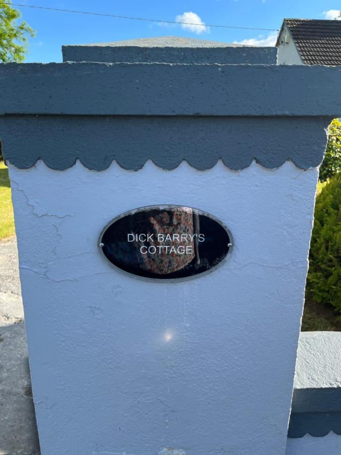 Dick Barry’s Cottage Ballyduff  Exteriör bild
